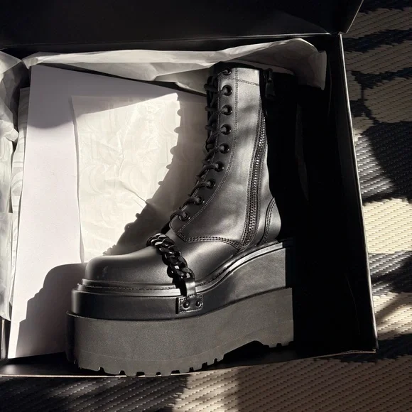 LEATHER PLATFORM BOOTS - Picture 9 of 14